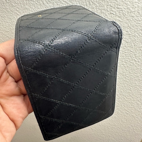 Authentic Chanel Quilted Lambskin CC Logo Wallet - Picture 15 of 15